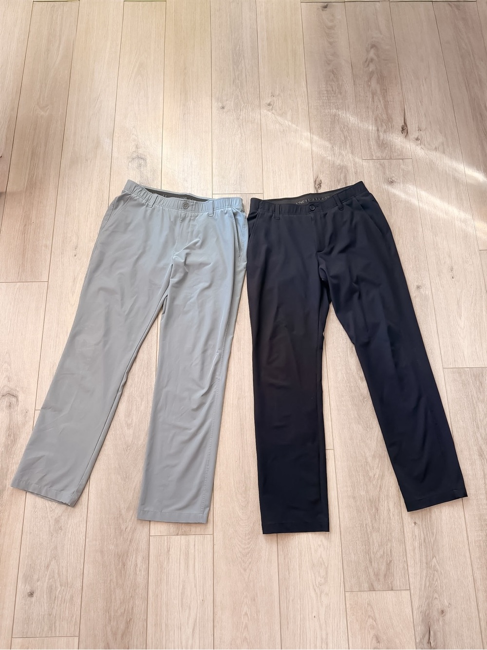 UNDER ARMOUR DRIVE GOLF PANTS BUNDLE IN BLACK AND GRAY SIZE 35